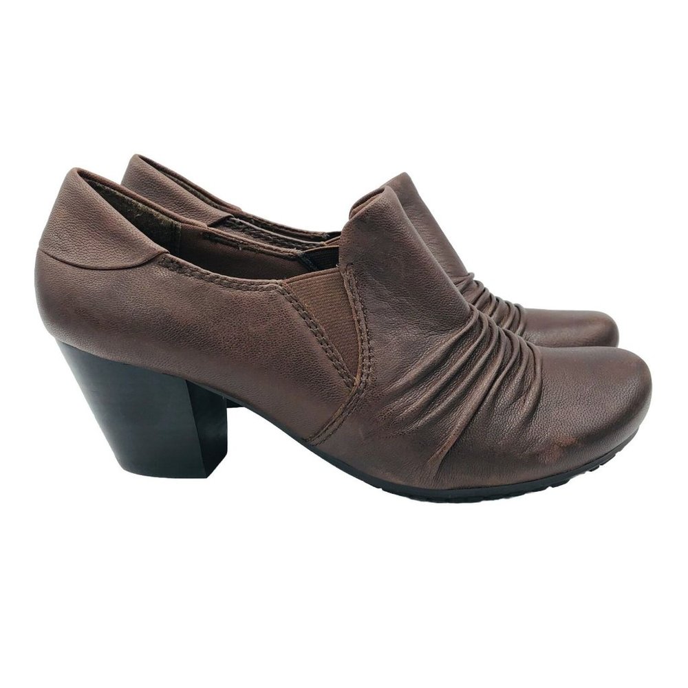 Baretraps Shoes Womens 9 M Harlie Heels Pumps Booties Brown Leather Pull On
